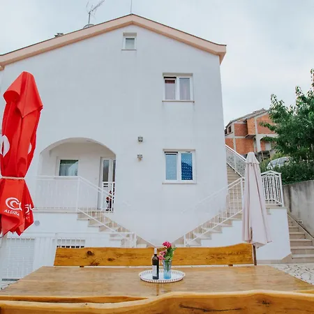 Apartamento Marko Trogir
